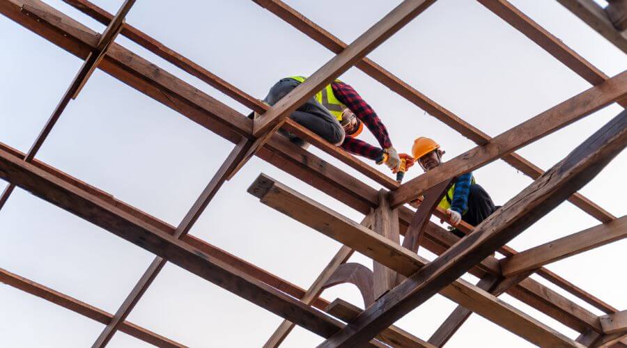 Professional residential roofers in Columbus, IN